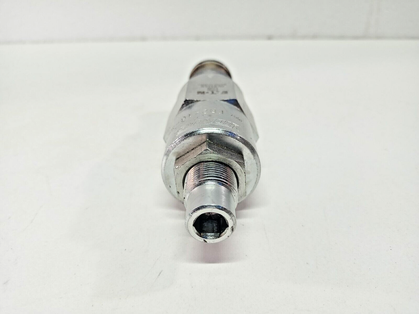 Eaton Vickers FR2-16-S-0-/0.50 Flow regulator Cartridge only 3000PSI - NEW