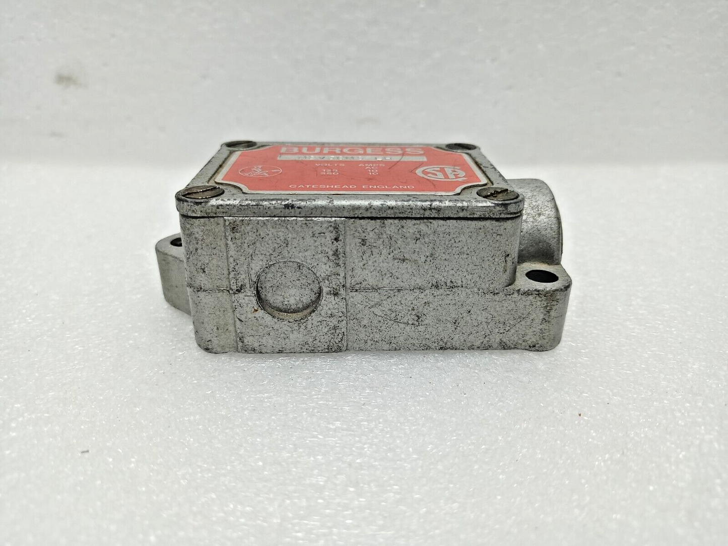 Burgess M2V3CMS LH Switch