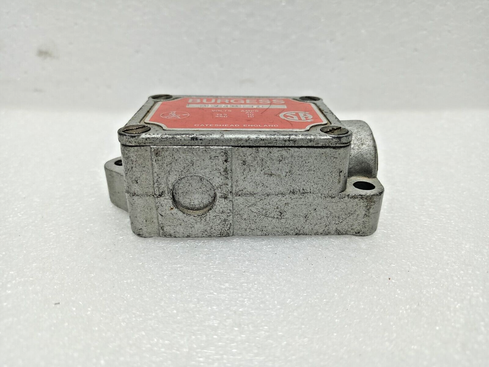 Burgess M2V3CMS LH Switch