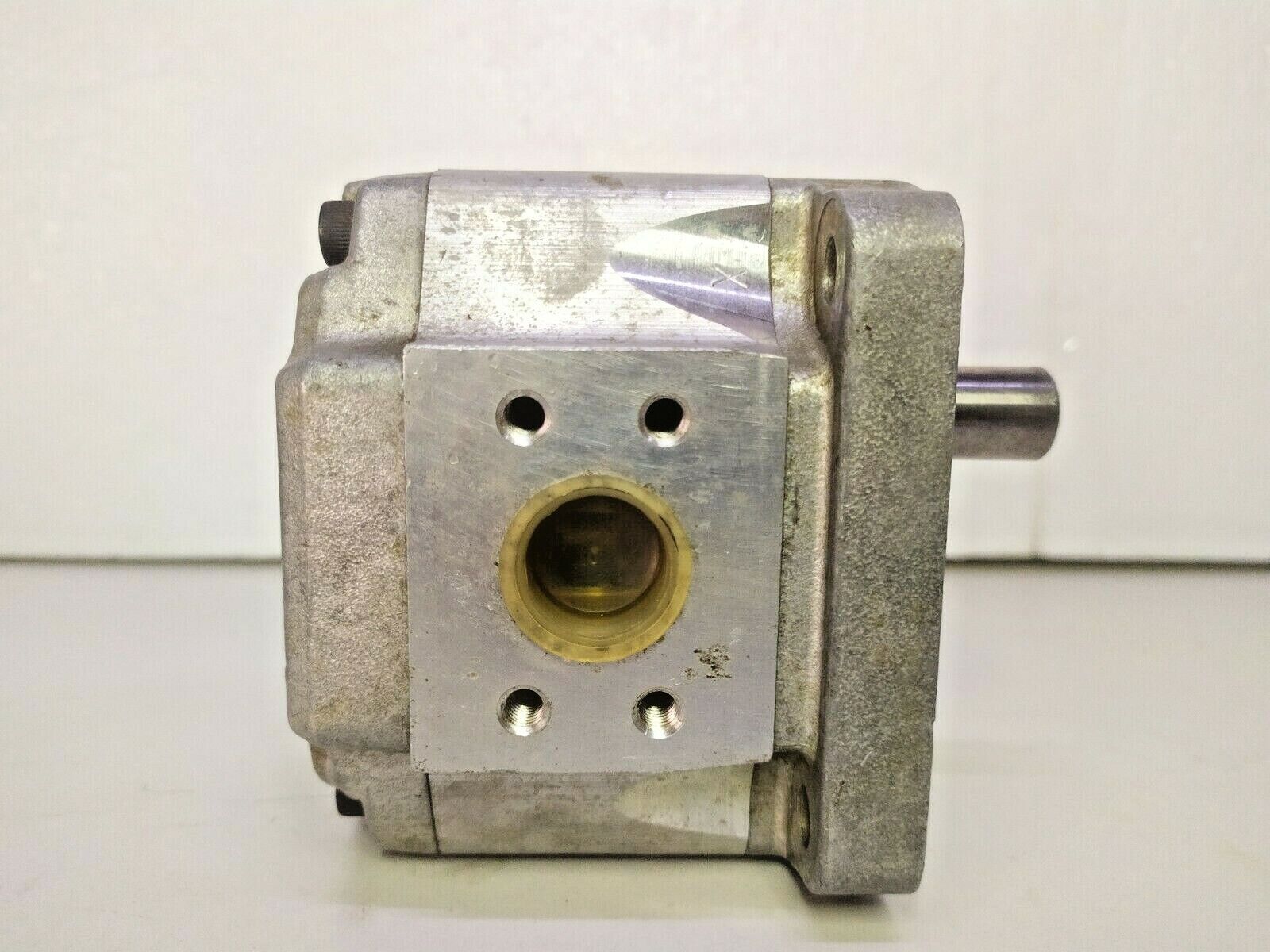 NABCO P206CKXAL Hydraulic gear pump