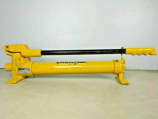 Enerpac P70 Hydraulic Hand Pump Capacity: 700 bar - FREE SHIPPING