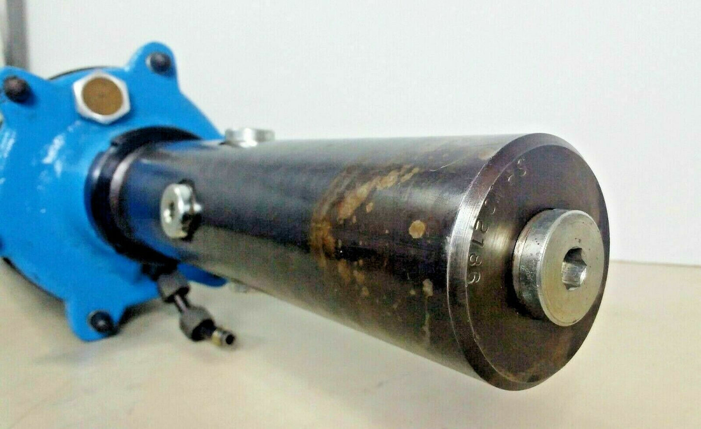 Hy-Power clamps Hydropneumatic Pressure Intensifier 1140200