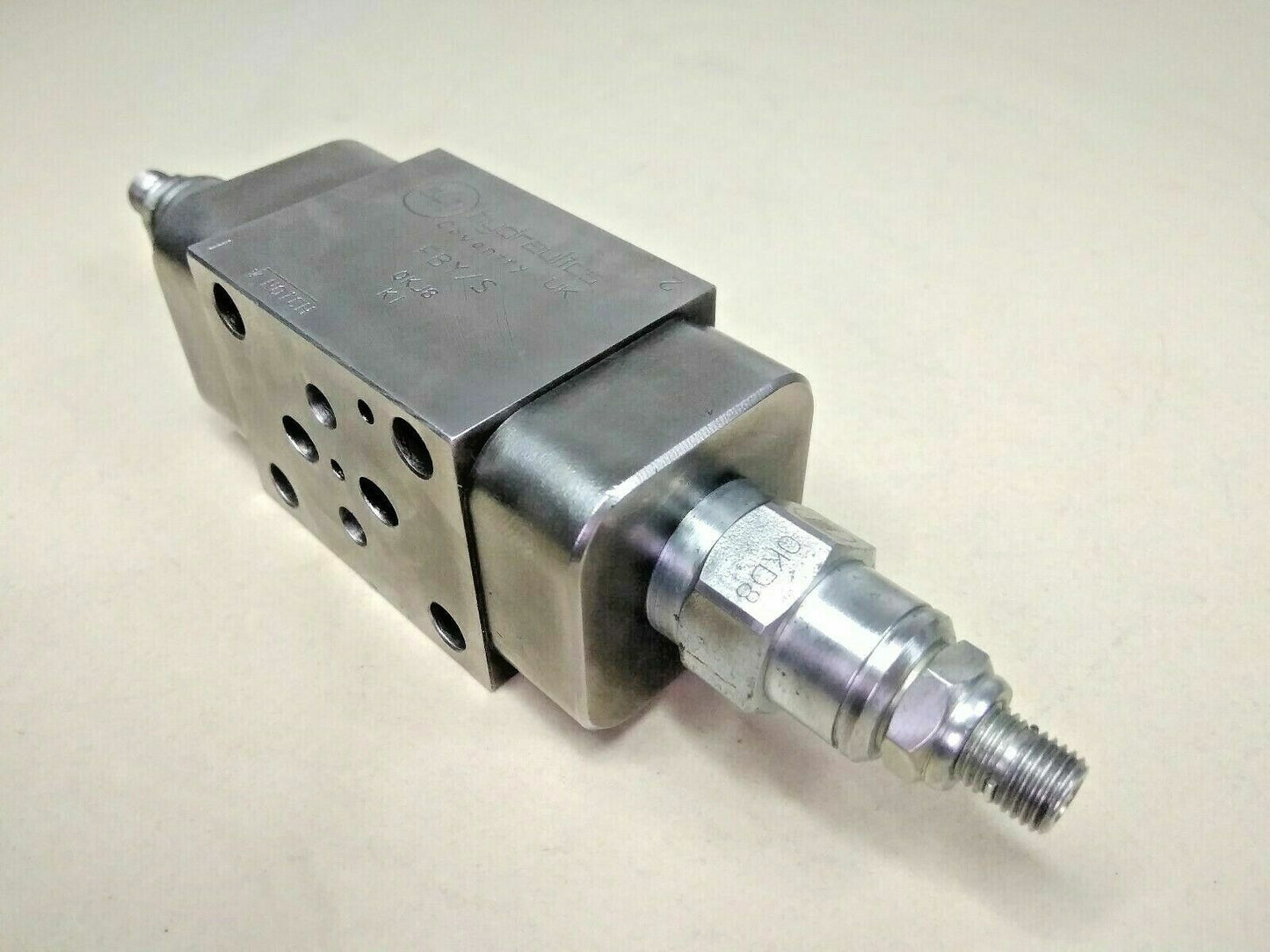 Sun Hydraulics FBY/S Hydraulic Control valve