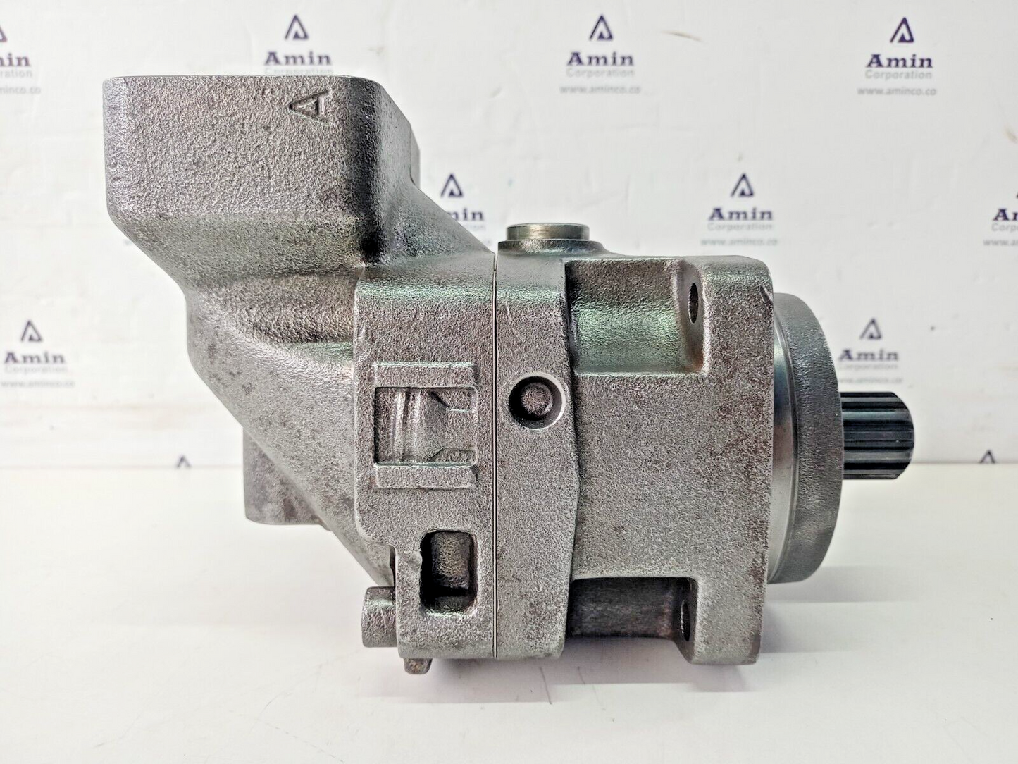Parker F12-030-MF-IH-D-000-000-0 Hydraulic Motor Part No.: 3799843 - Refurbished