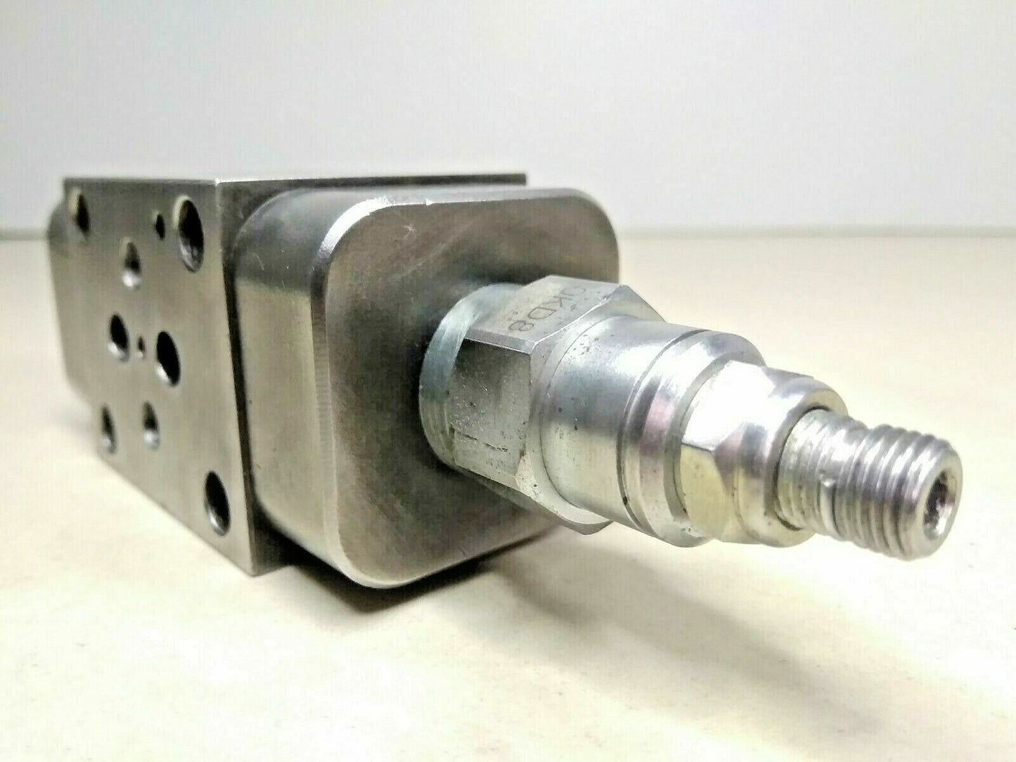 Sun Hydraulics FBY/S Hydraulic Control valve