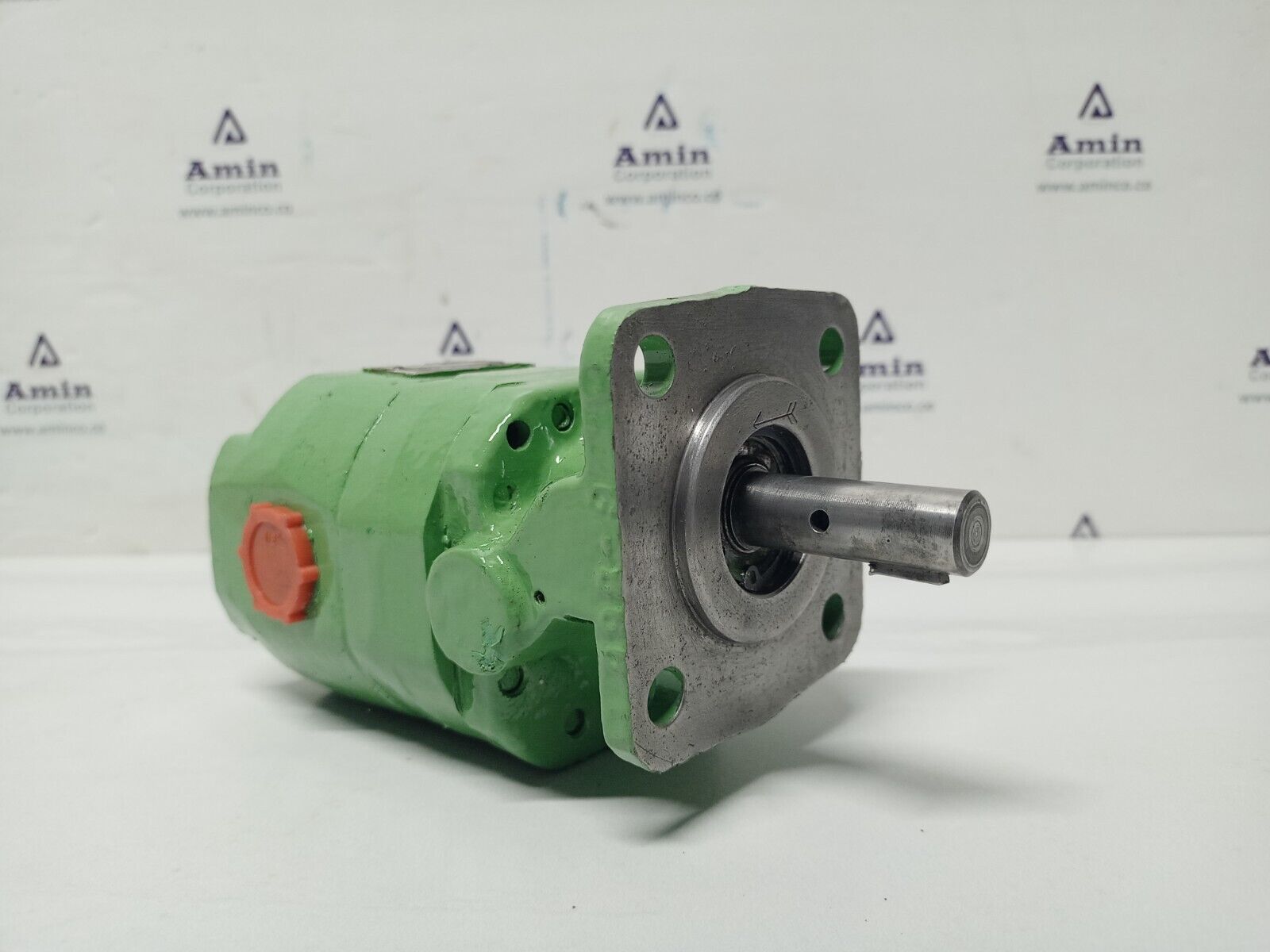 John S. Barnes Corp. Part No. 153232-P Hydraulic pump/Motor