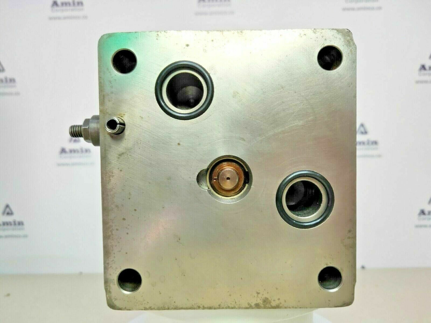 Yuken FG-02-30-N-30 Flow control valve - NEW