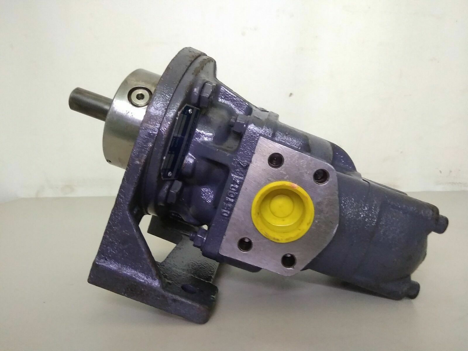 Kracht KF2/32 E1XBN00 0DP29 Gear Pump - NEW