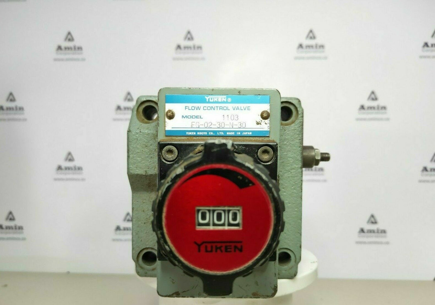Yuken FG-02-30-N-30 Flow control valve - NEW