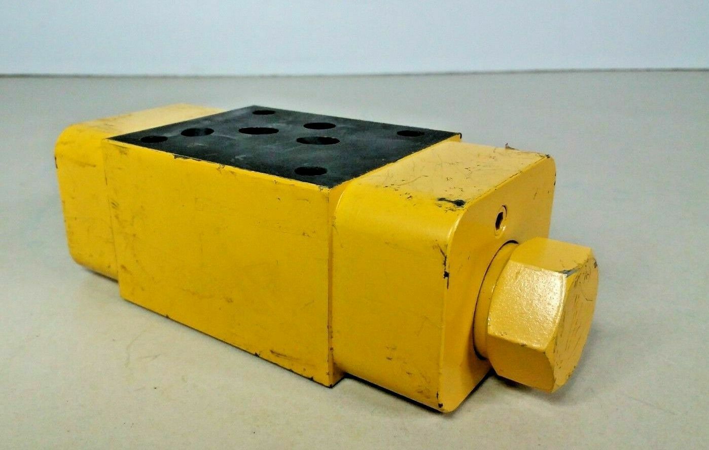 Sun Hydraulics BBY/S 9H75 K l Flow Control valve - NEW