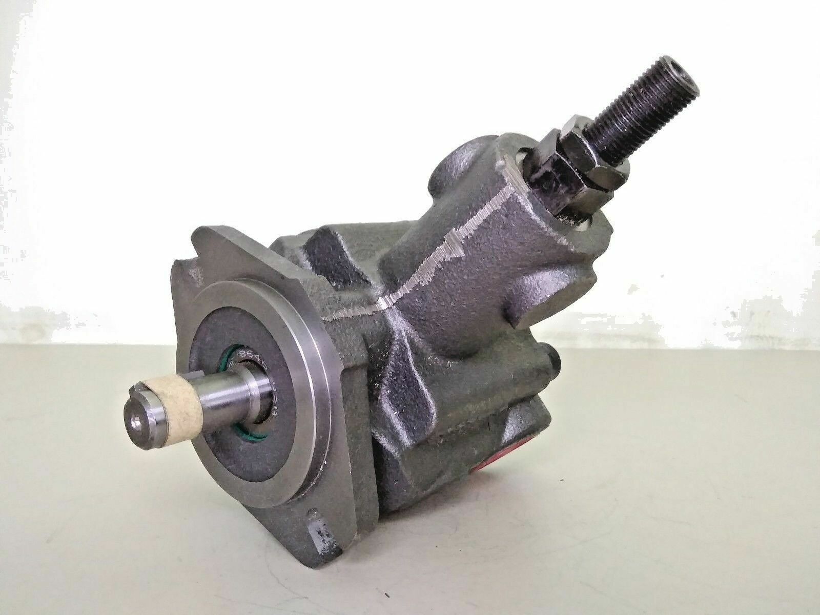 Bosch PVC PSCF 09GRM-01 Hydraulic Vane pump P/n: R978715439, 1500 psi max. - NEW