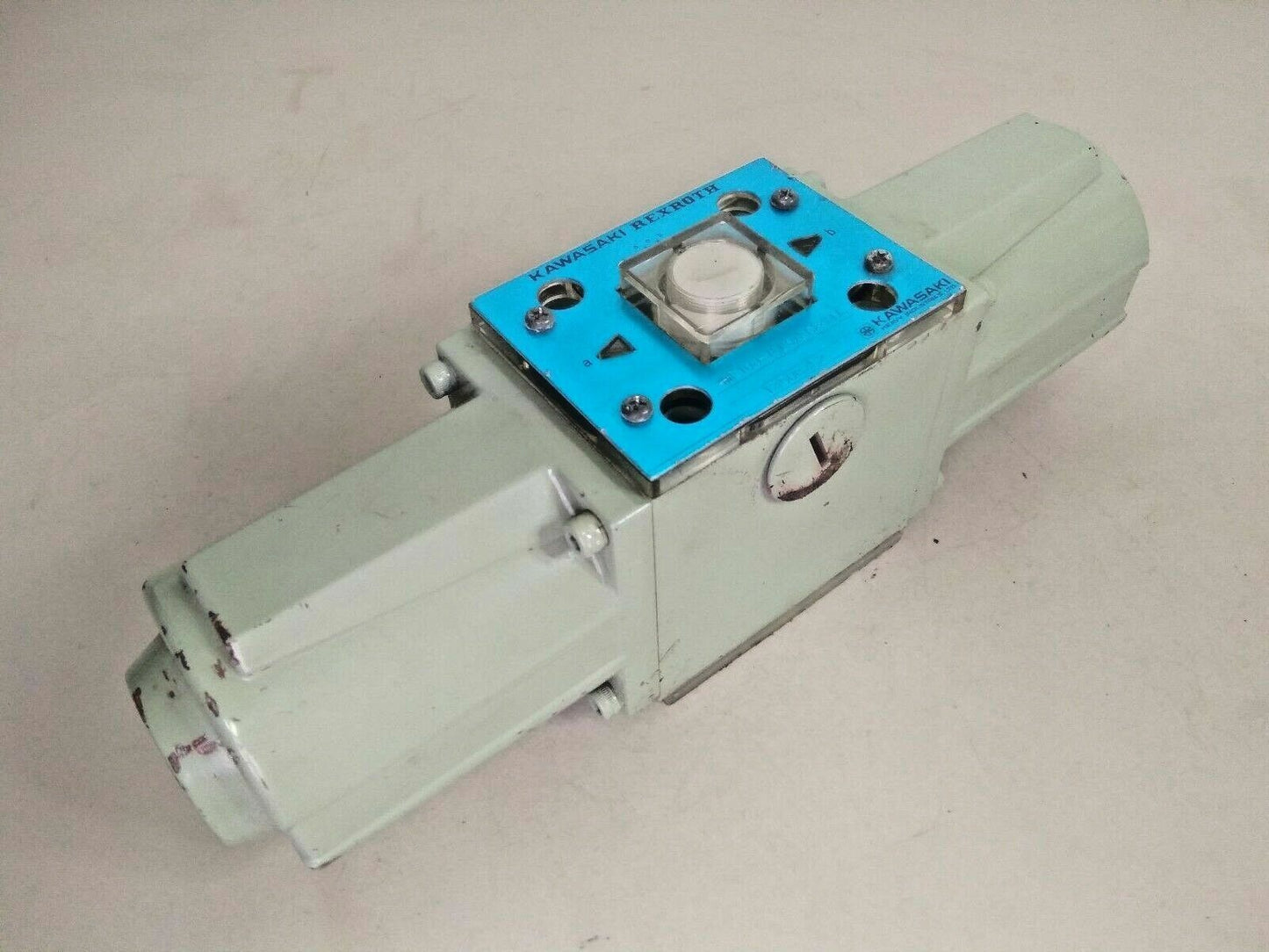 KAWASAKI REXROTH 4WE10J-10L0LG24NDL Valve - NEW