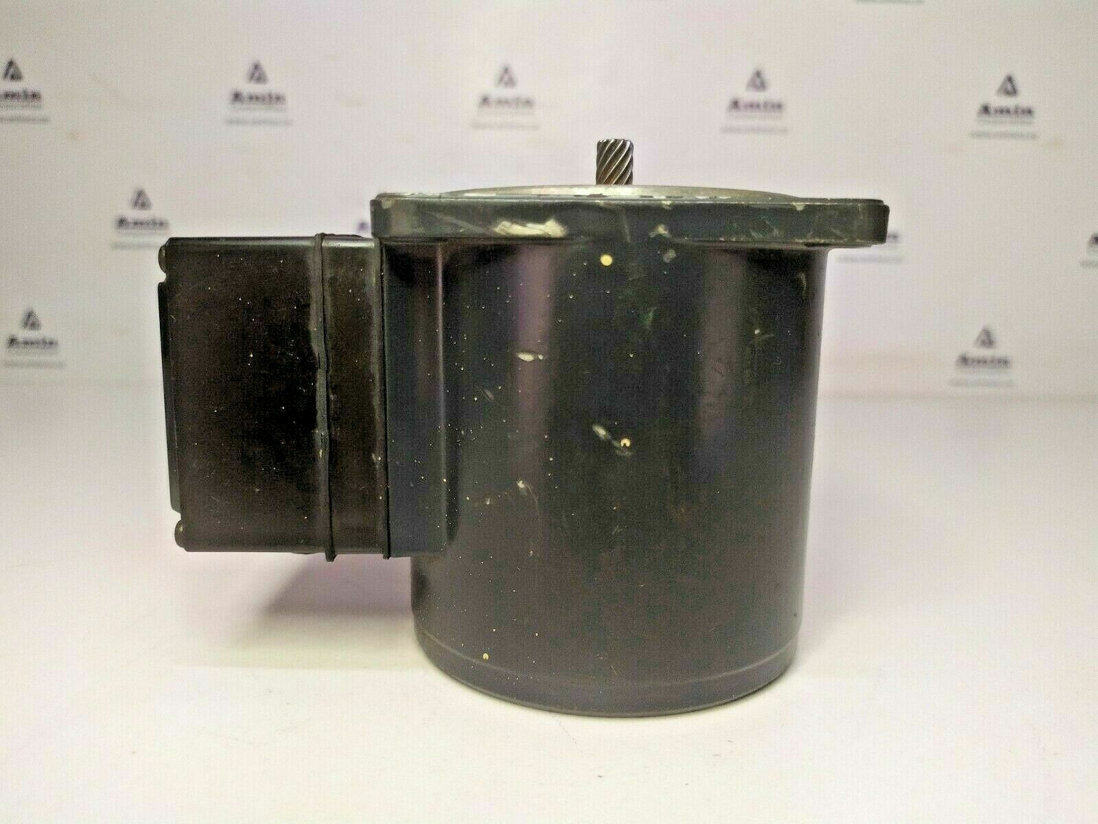 Oriental Motor 4IK25GN-AT Induction motor 25W - NEW SURPLUS