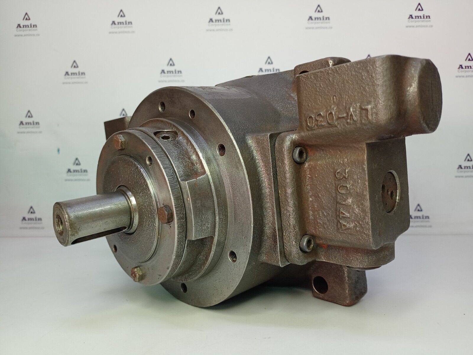 Kawasaki KPM LV-030-410R Axial piston pump