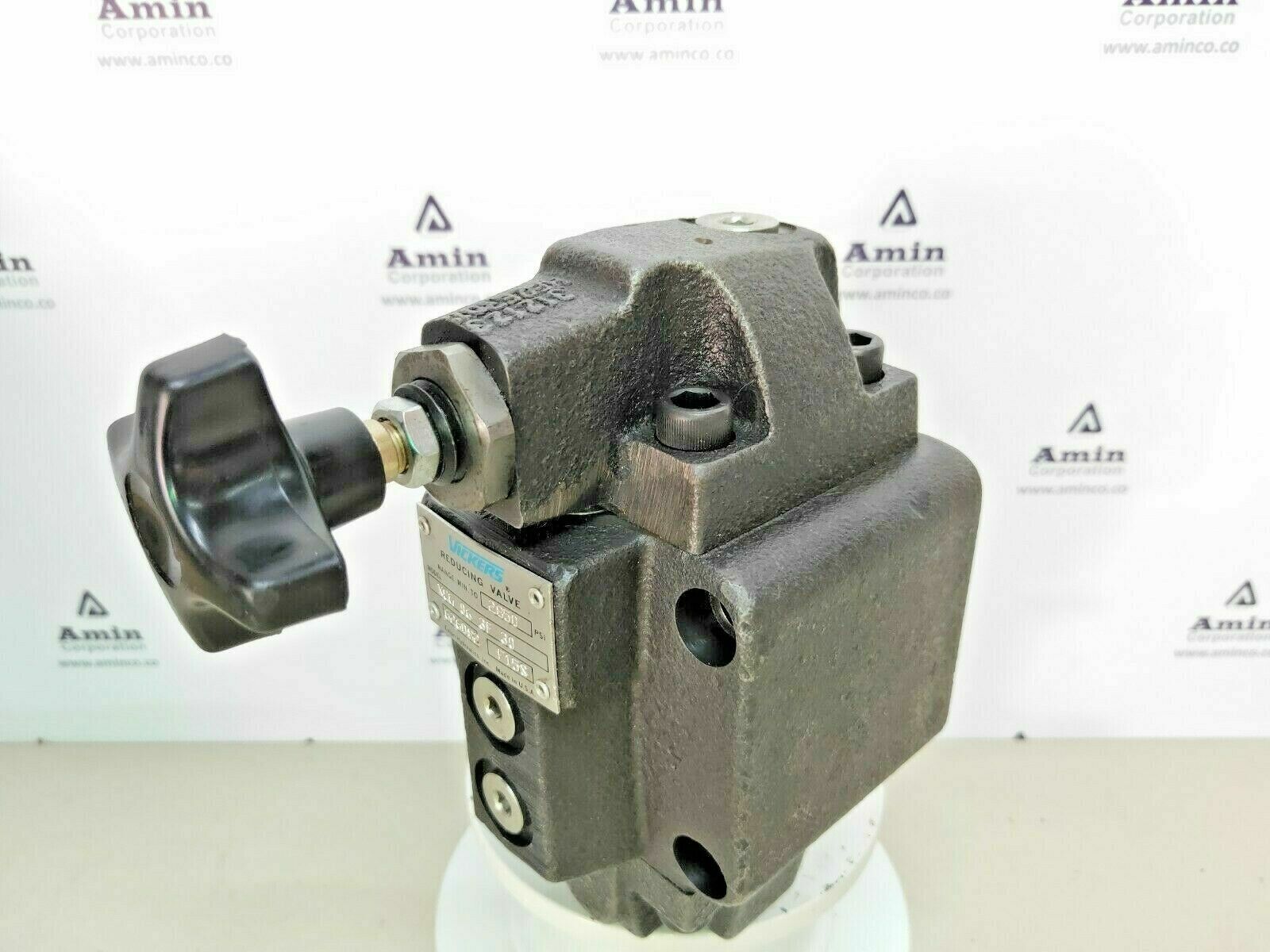 Vickers XCG 06 3F 30 Pressure Reducing valve 2850 psi max. - NEW FREE SHIPPING