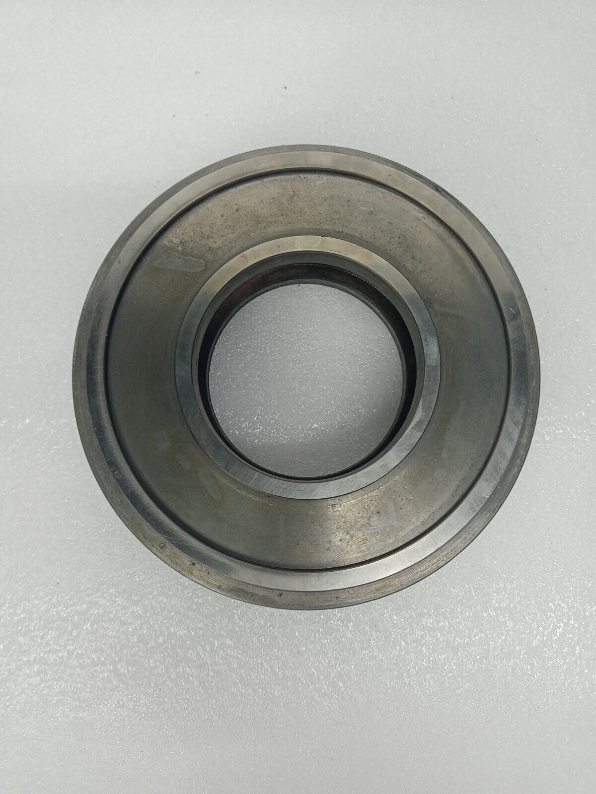 LS Seals M/E LO pump seal AC065
