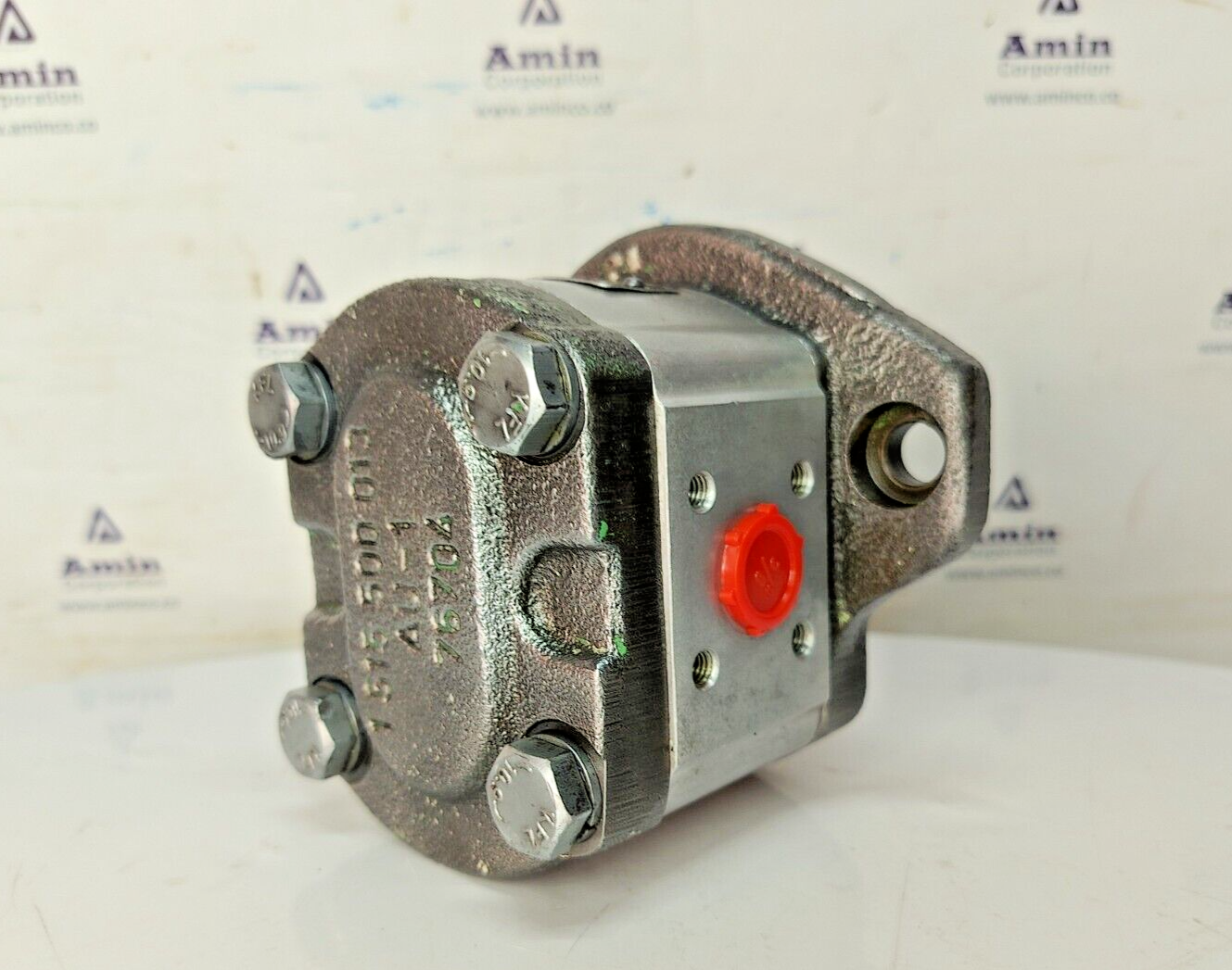 Bosch rexroth F002 E10 001 Hydraulic gear pump - Pressure Tested