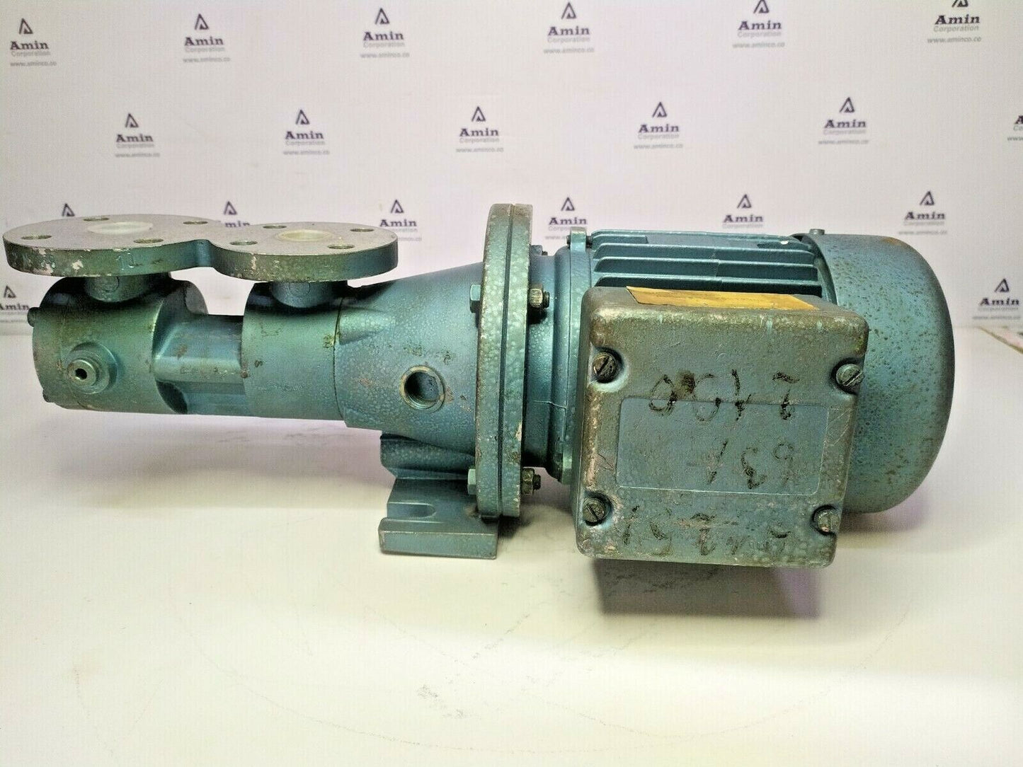 Kral NFUG 10 Triple screw pump with 0.25 kW Electric motor - NEW