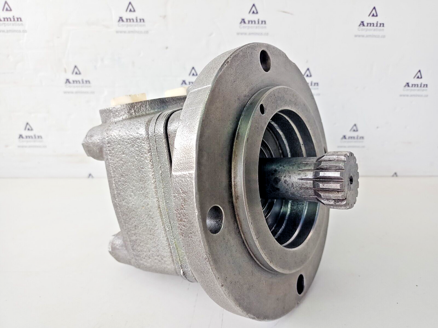 Sauer Danfoss OMTS 160 Hydraulic motor 151B3036 - NEW (Free Expedited fast ship)