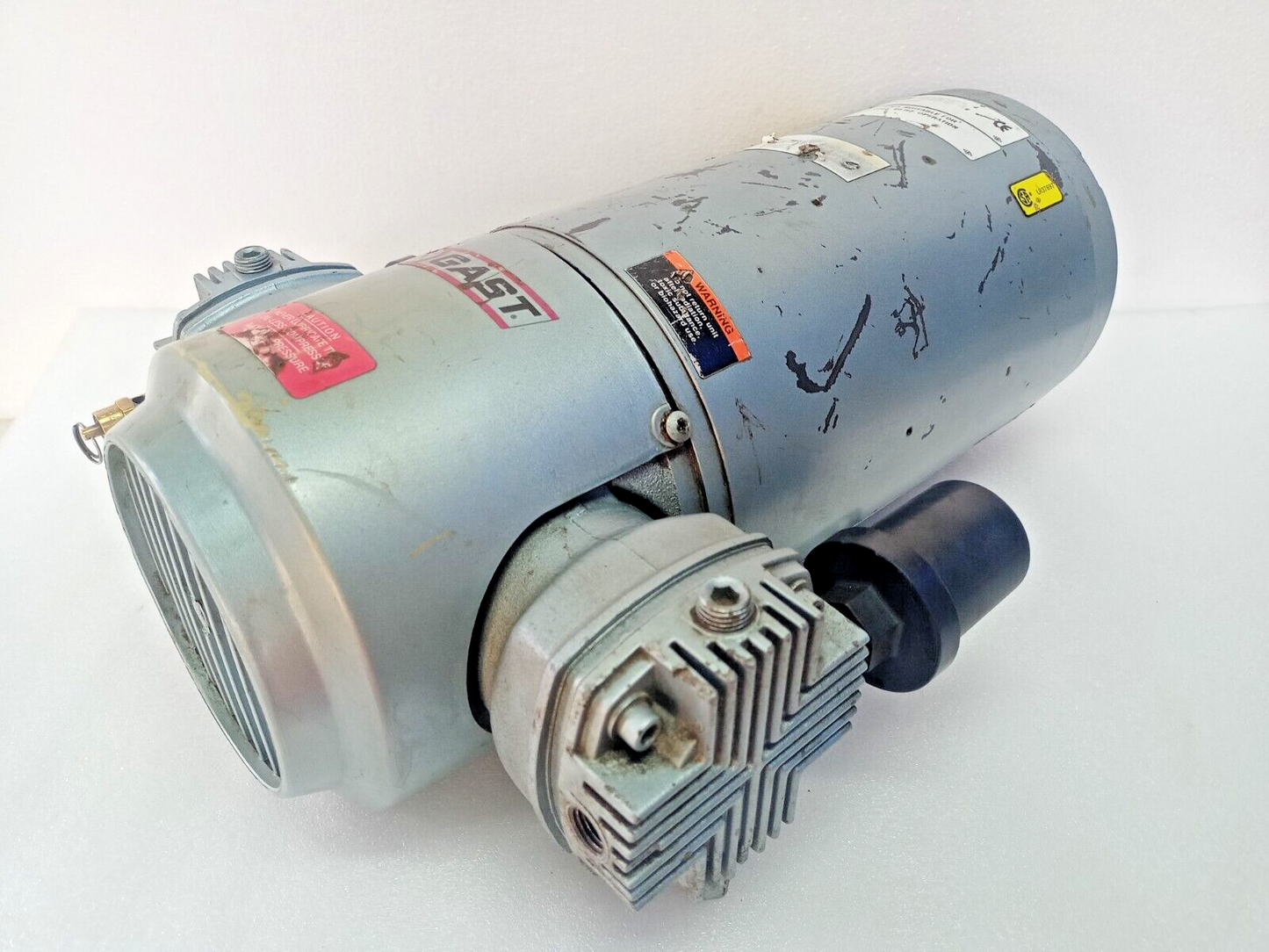 Gast 5HCD-10-M533 Piston air compressor