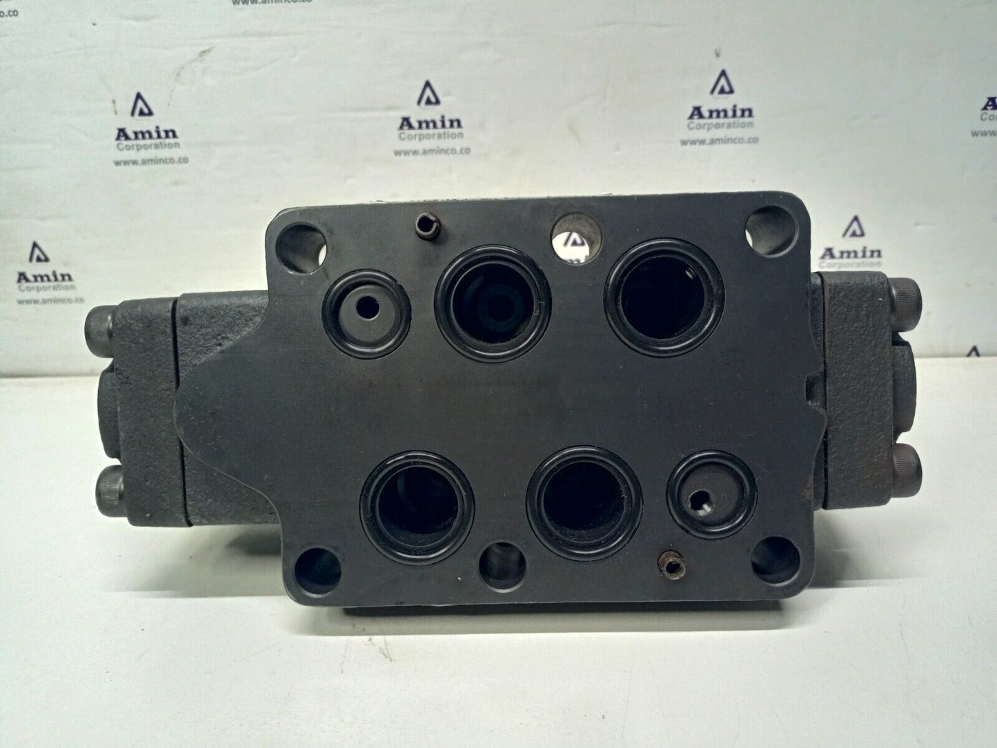 Eaton-Vickers DG5S-8-2C-T-M-X1-ER4-30 Directional control valve - NEW