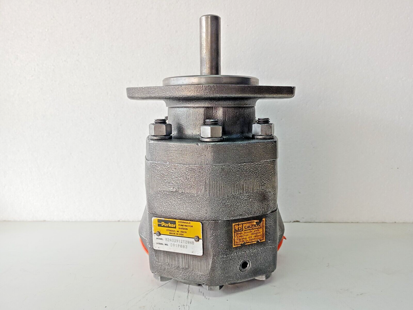 Parker M2A33912T20NB High speed hydraulic motor M2-series hydraulic motor