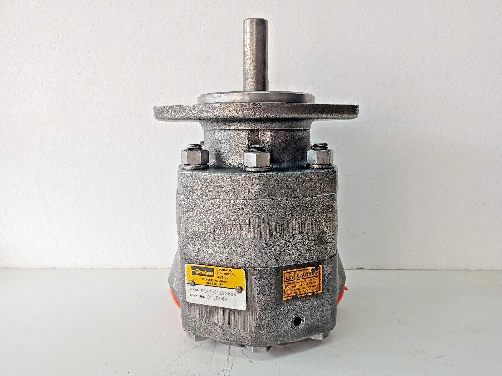 Parker M2A33912T20NB High speed hydraulic motor M2-series hydraulic motor