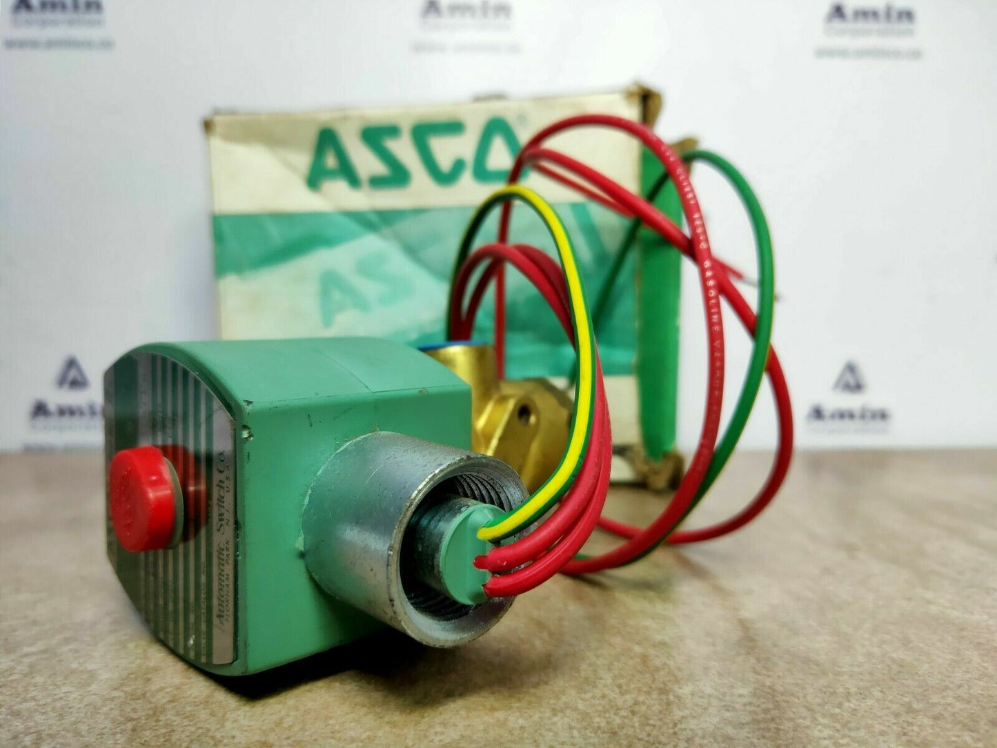 ASCO 8320G184 Solenoid valve, 1/4'' NPT - NEW