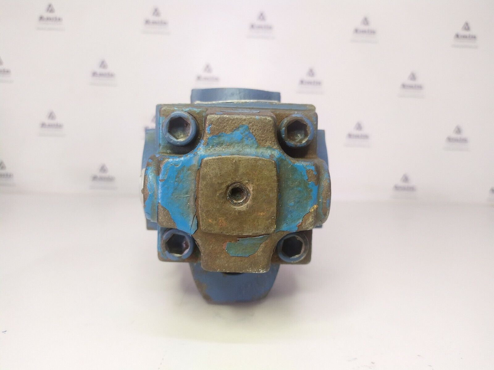 Vickers RCT 06 F3 23UB Pressure control valve, Range: 33-138 bar