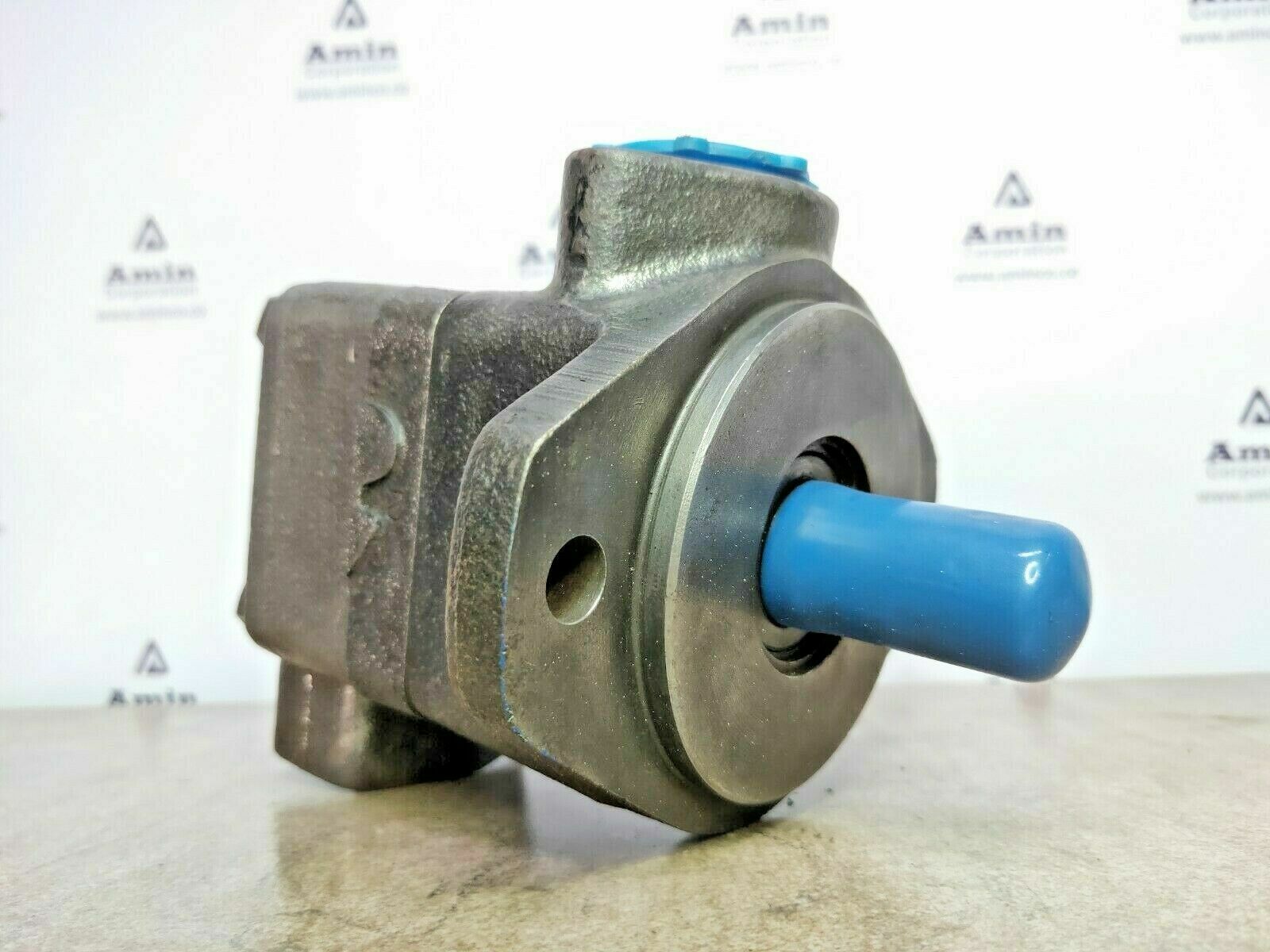 Vickers V10 1P2P 1A20 Hydraulic Vane Pump - PRESSURE TESTED PUMP