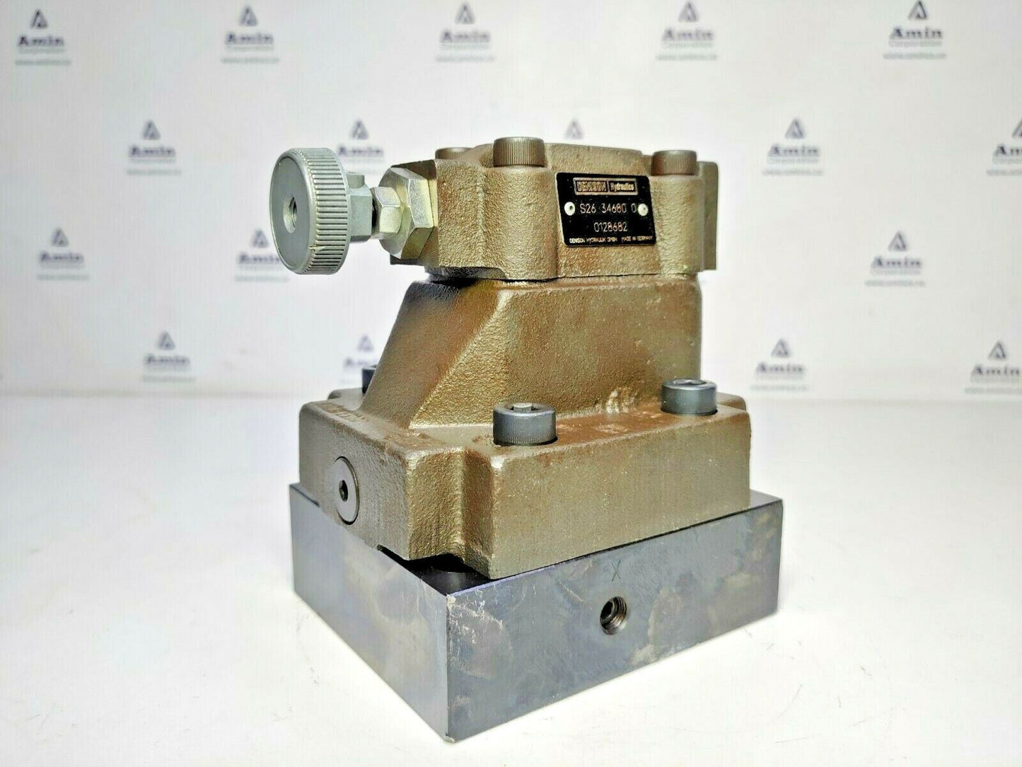 Denison Hydraulics R4V06-533-10-A1 Pressure Relief valve S26-34680-0 - NEW
