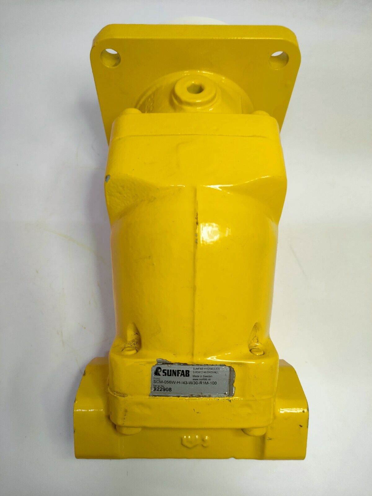 Sunfab SCM-056W-H-I43-W30-R1M-100 Hydraulic Motor - NEW