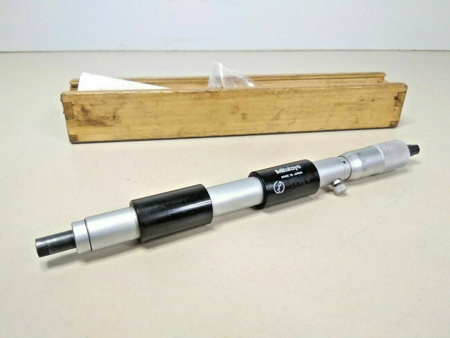Mitutoyo Tubular Inside Micrometer 133-150 Range: 225-250mm Resolution: 0.01mm