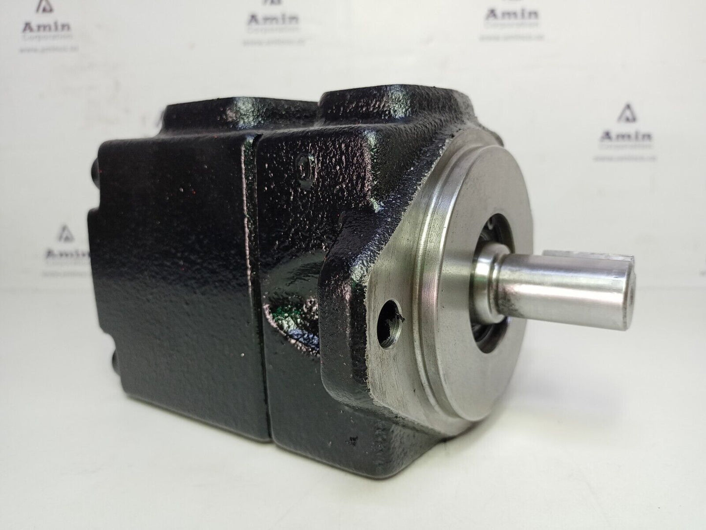 Yuken vane pump PV2R1-14-L-RAA-41 Hydraulic vane pump - Refurbished & Tested