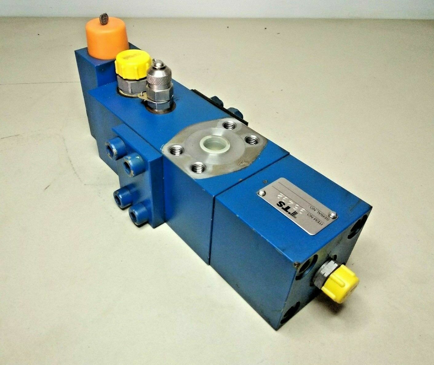 TTS 96492 Hydraulic valve with Rexroth AE10T2 10/400 - NEW