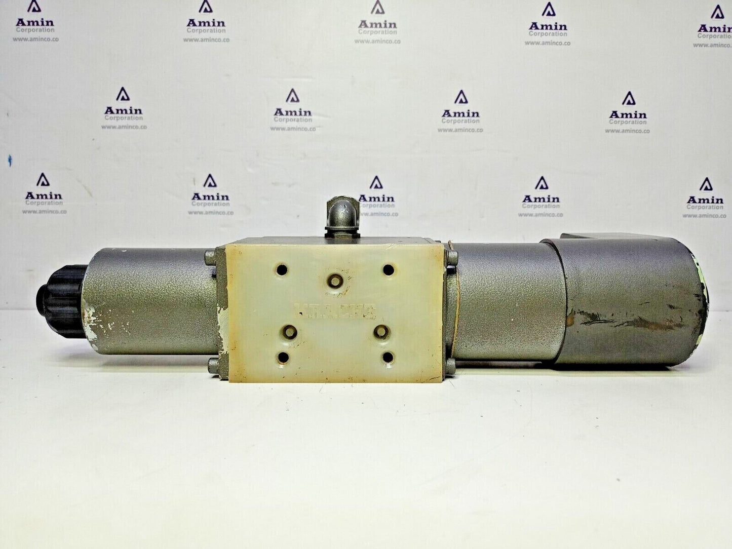 Kracht WL 4 S200Z 10 XP2 E03 K3110 Directional control valve Pmax. 315 bar - NEW