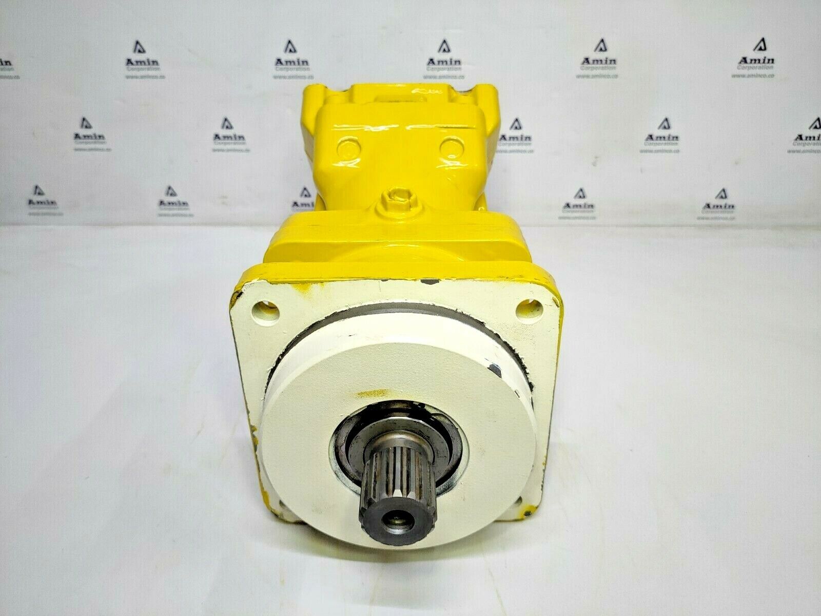 Sunfab SCM-090W-H-I44-W35-S1M-100 Hydraulic Motor - NEW