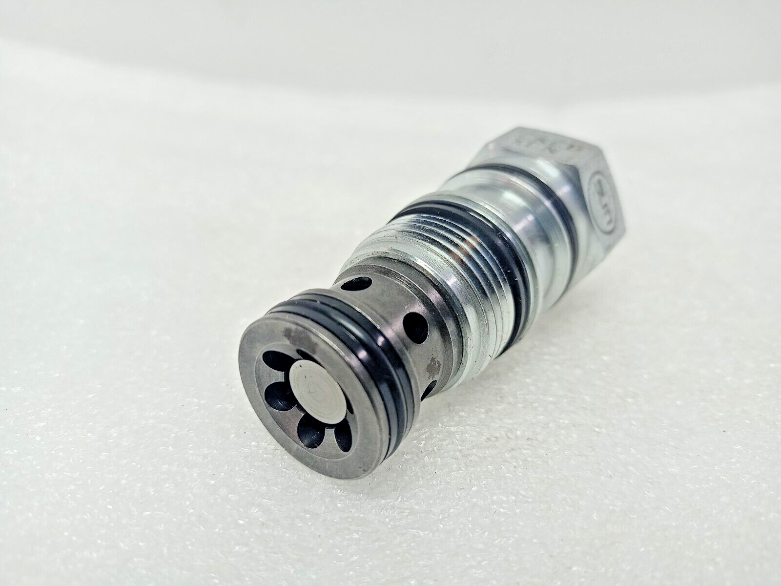 Sun Hydraulics CKEB-XEN Pilot-to-open check valve CKEBXEN - NEW ( Lot of 2pcs)