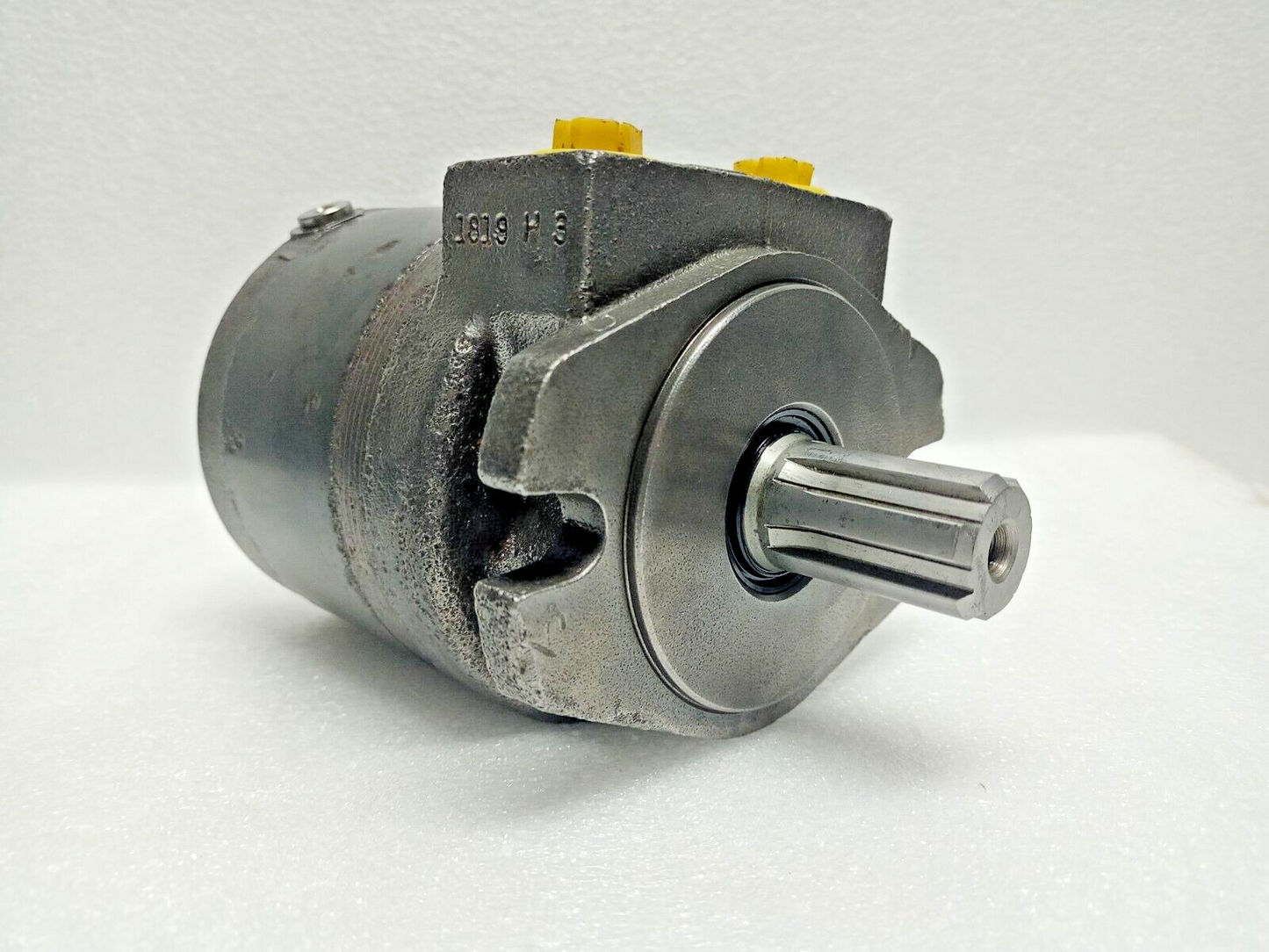Parker 111A-164-AS-0 Low speed high torq motor