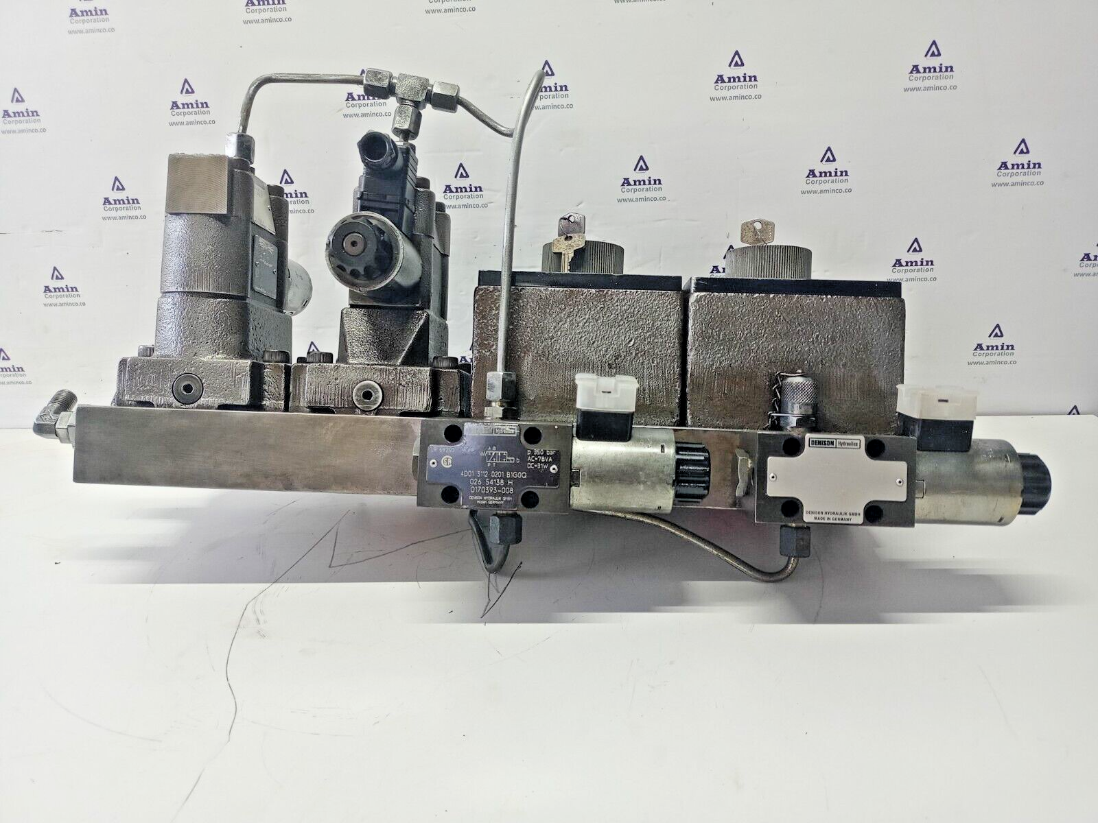 MacGREGOR Cranes Part No.: 1098378 Hydraulic valve block complete - New Surplus