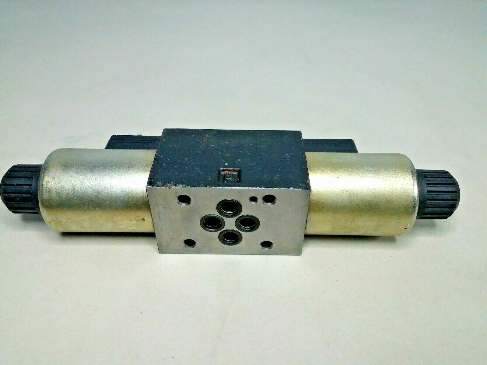 Macgregor MCG-LCH/SV 4/3-2-24V=-E01-M01 Directional control Valve