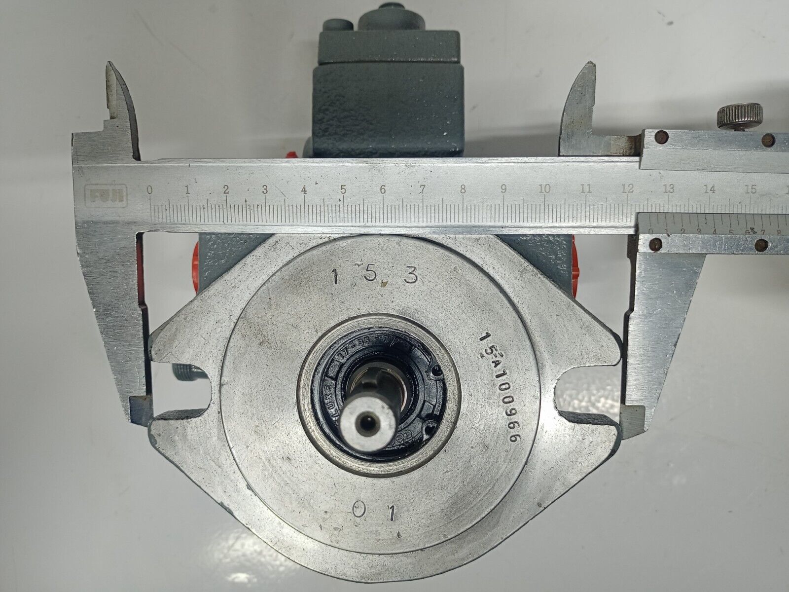 Taicin VPVC-F-15-A4-10 Hydraulic variable vane pump - Pressure Tested