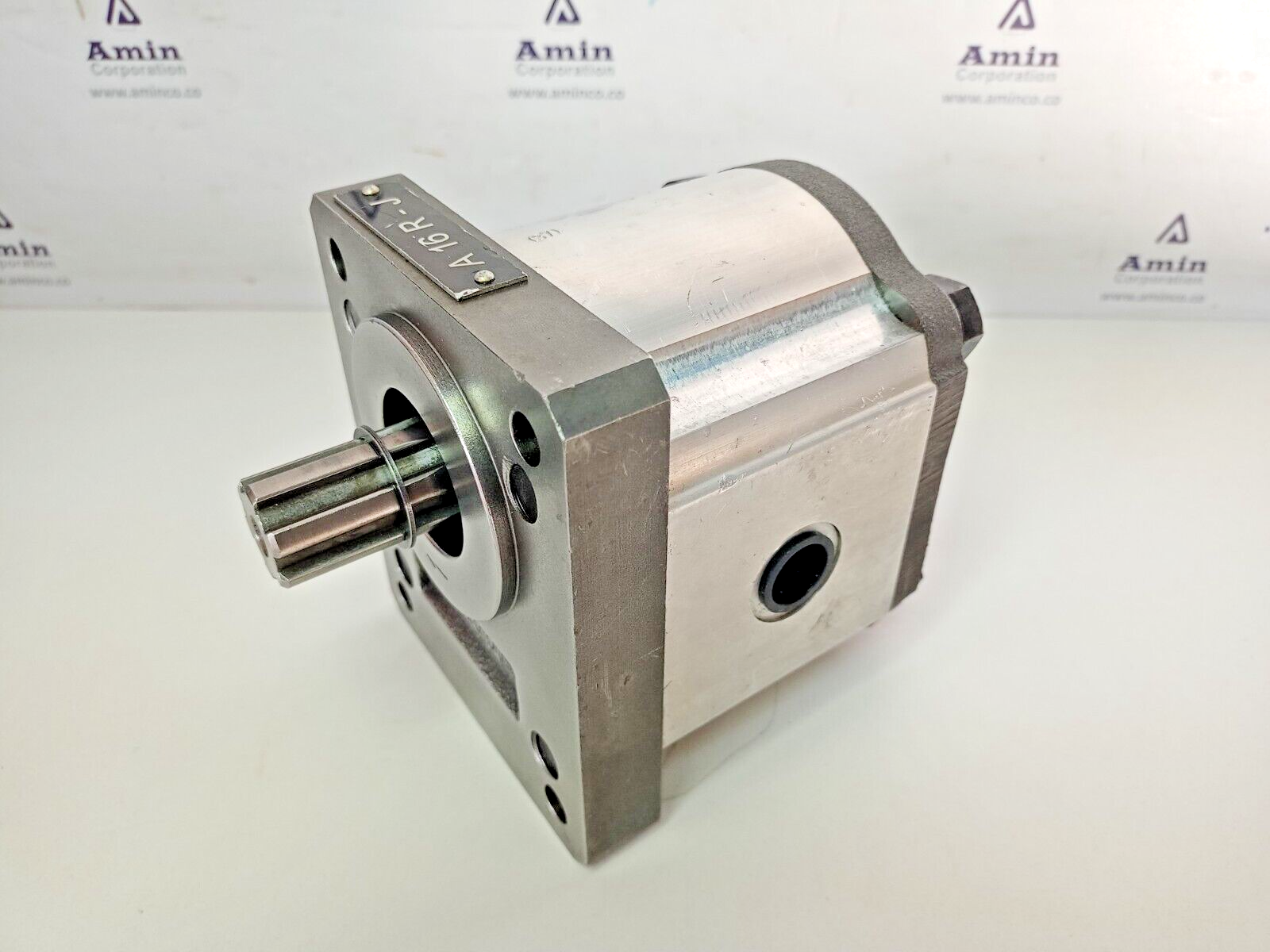 Orsta A16R -J TGL10859 Hydraulic Gear pump - NEW