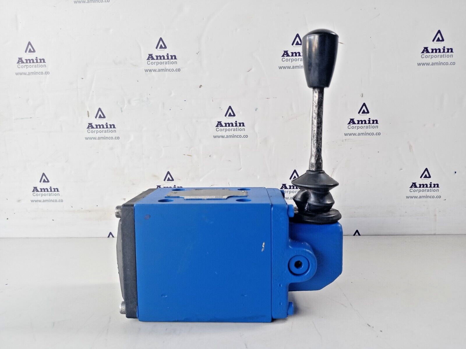 REXROTH 4WMM 10 C31 Directional control valve