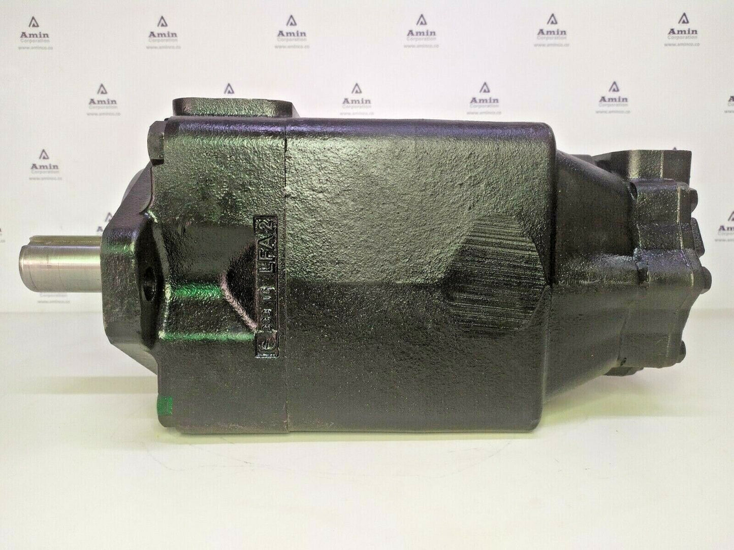 Parker T6EC 052 025 1L01B1 J224 Hydraulic Vane pump