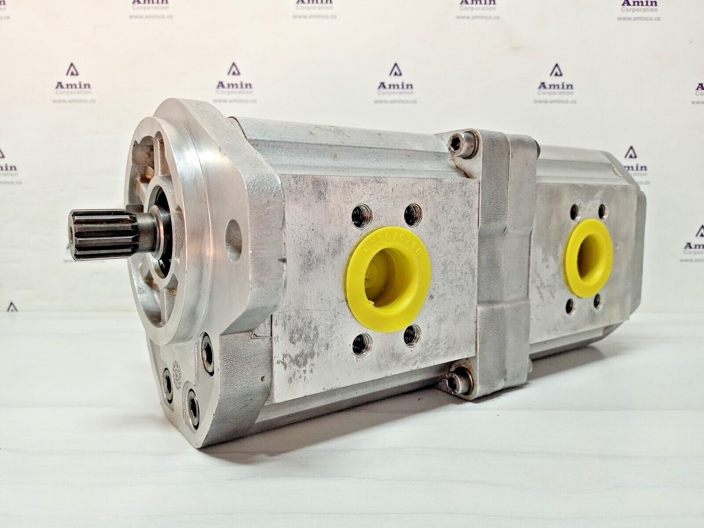 Sauer Danfoss SNP3/75D SC47/9H with SNP3/63D SC11A/8C Hydraulic gear pump - NEW