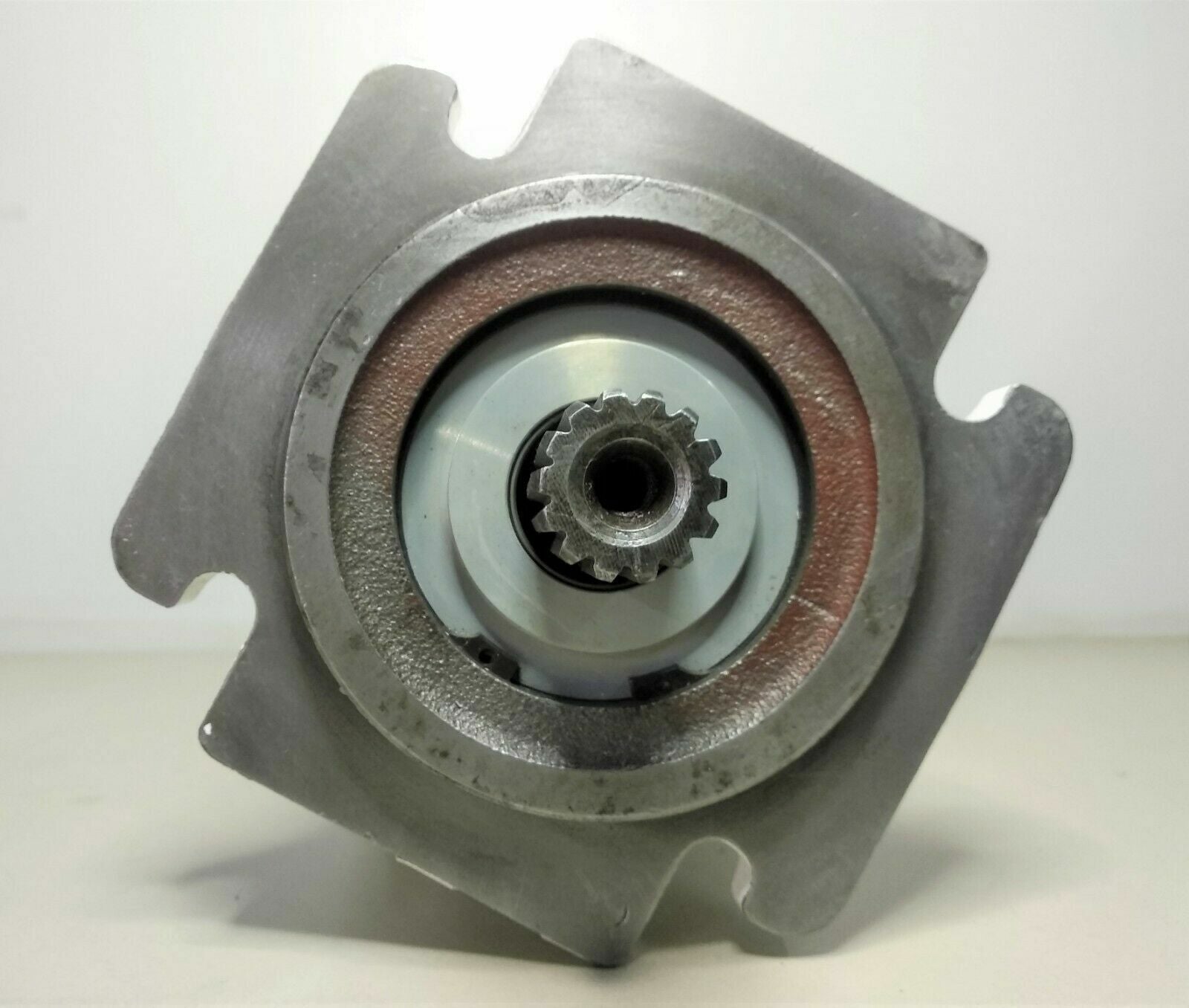 SUNDSTRAND HYDRO-TRANSMISSION Model Code: 223057 Hydraulic Motor