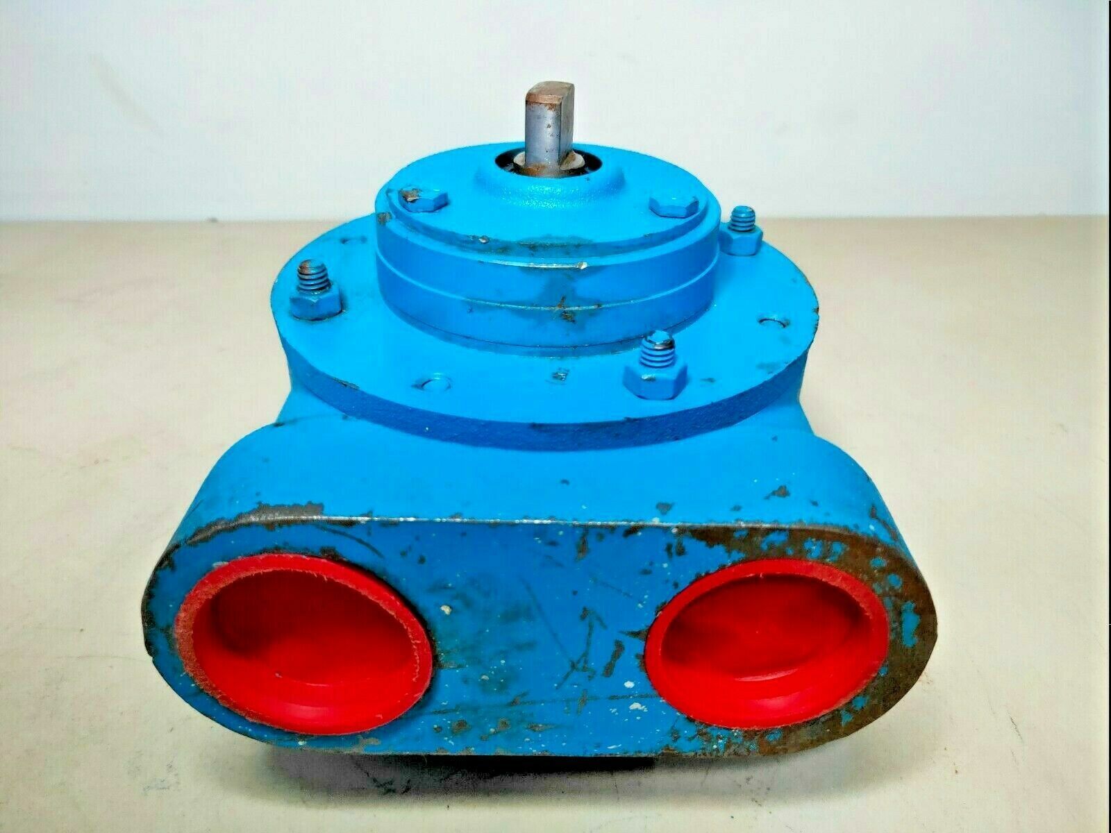 TUTHILL 4RC1F-LH-A C series pump - NEW