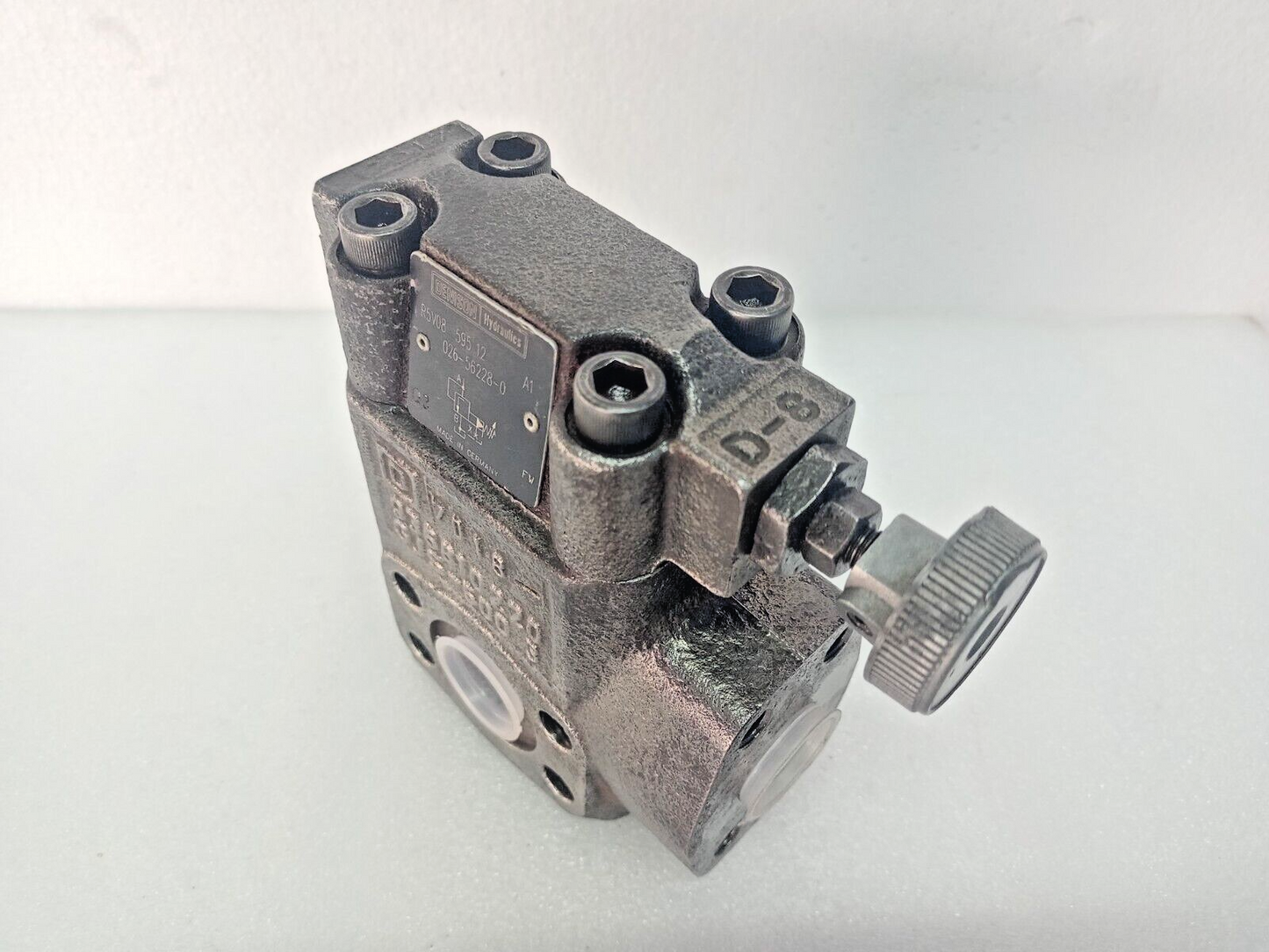 Denison R5V08-595-12-A1 Pressure Relief valve