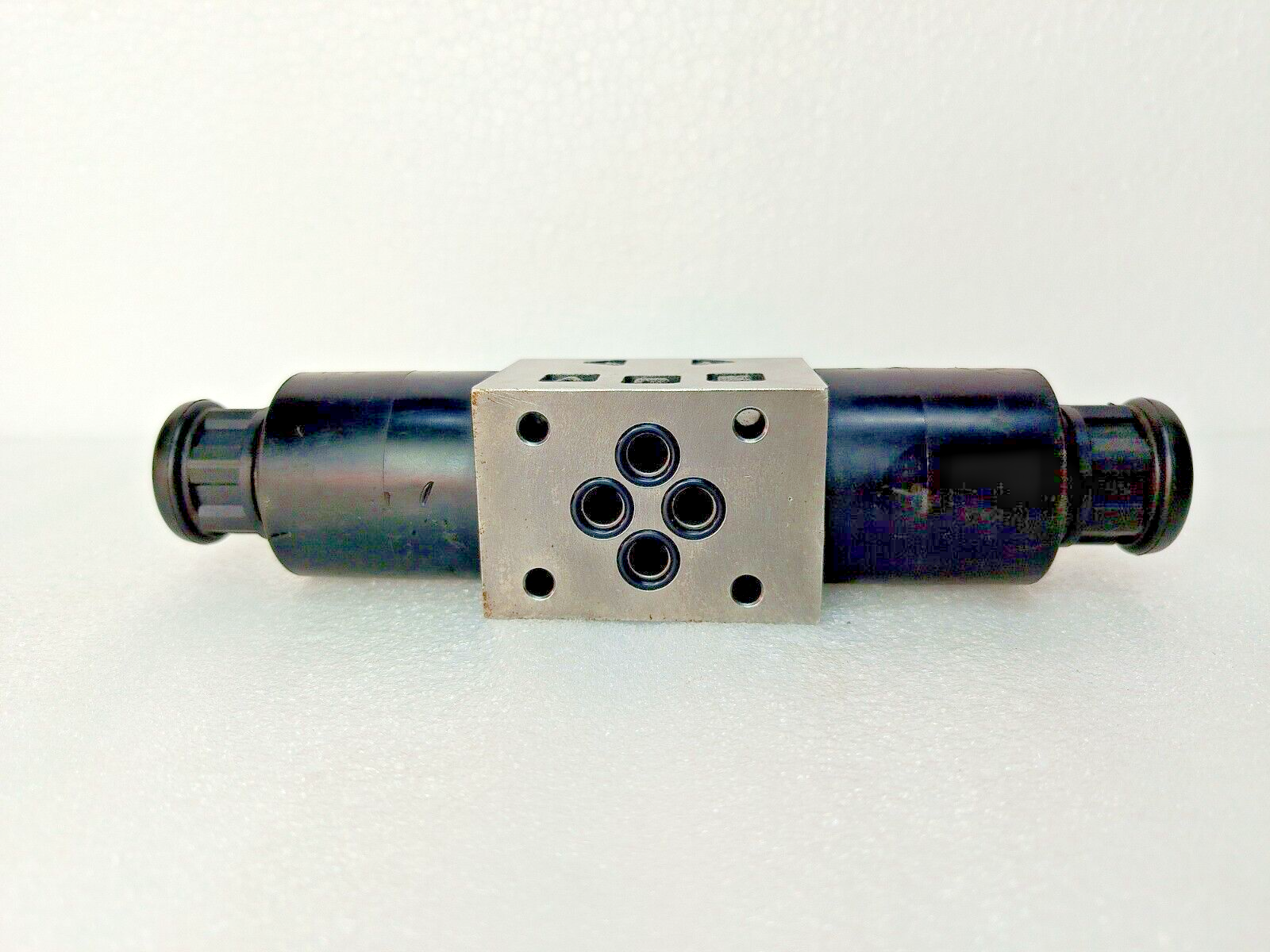 Damcos SA-G01-E3X-C230-31ES Directional control valve 160L8052